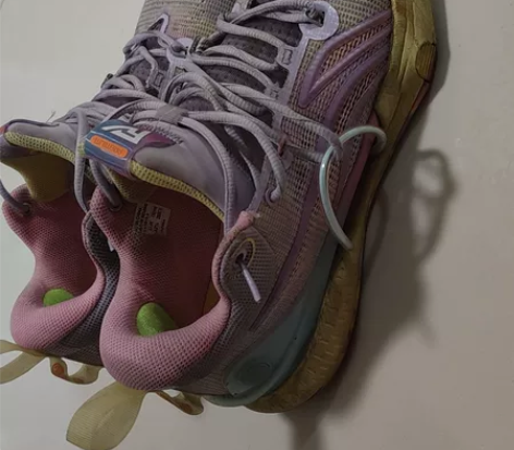 李宁的闪击八夏季版 42的 价格可以谈 私...