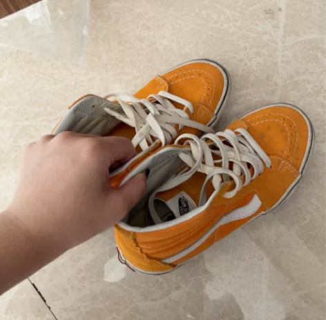 vans橘色高帮 36.5 穿不超过五次，...