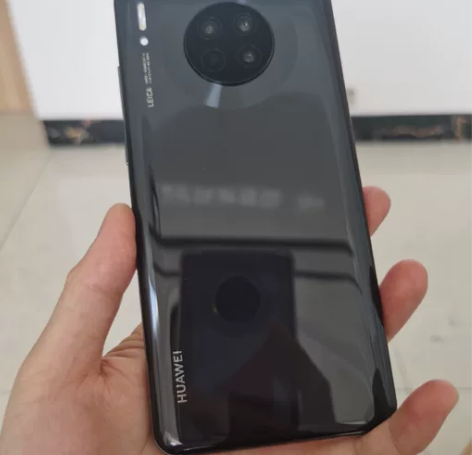 华为MATE30，5g全网通8+128g的...