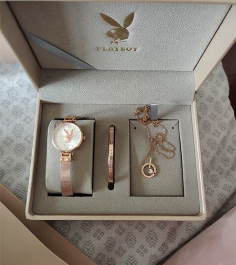 全新花花公子定制礼盒 手表+品牌定制手镯+...