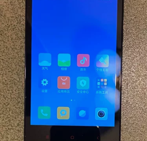 小米红米手机，正常使用无维修！！ 感兴趣的...