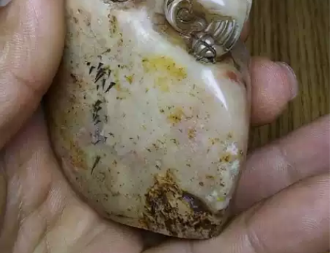 寿山石印章 感兴趣的话点“我想要”和我私聊...