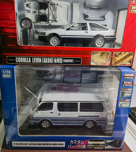 1/24车模头文字d海狮车模 两台，1/2...