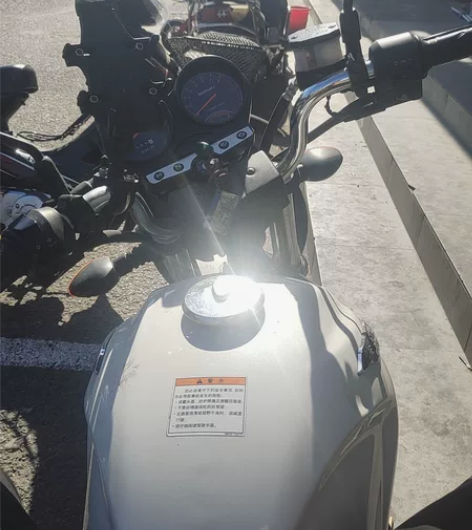 铃木悍俊 感兴趣的话点“我想要”和我私聊吧...