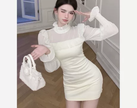 秋冬纯欲风辣妹包臀裙 感兴趣的话点“我想要...