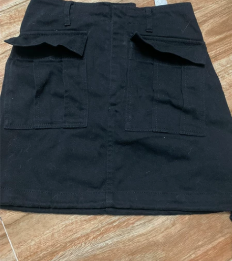 zara运动风短裙 款式特别 运动风格 全...
