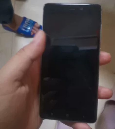 红米4高配版 3+32G 灰色窄边框版 有...