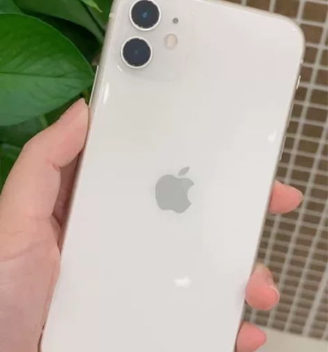 小阿姨个人一手哈哈，没有摔过，无磕碰，iP...