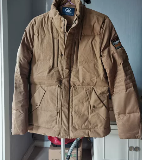 gr羽绒服男，实图，未穿有吊牌，正品，能穿...