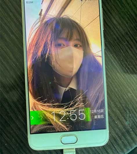 出闲置vivox7，无维修无破损，完好可用...