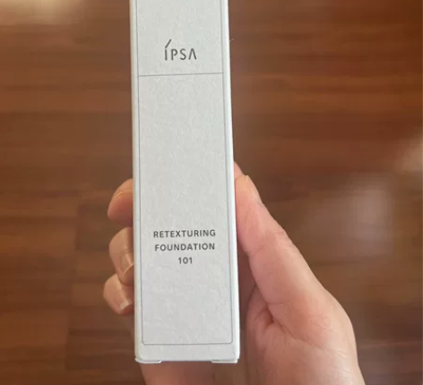 茵芙莎101号色粉底,朋友才送的生日礼物,...