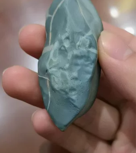 新疆奇石 感兴趣的话点“我想要”和我私聊吧...