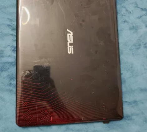 华硕飞行堡垒FX50J 18年买的，85新...