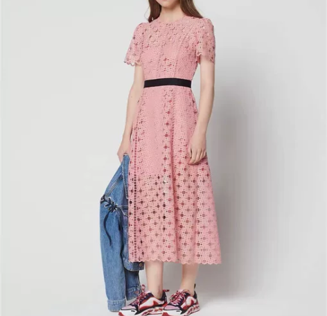 sandro法国春夏圆领镂空收腰显瘦长款连...