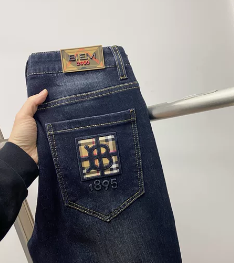 比音勒芬秋冬款男士修身牛仔裤 颜色：深蓝材...