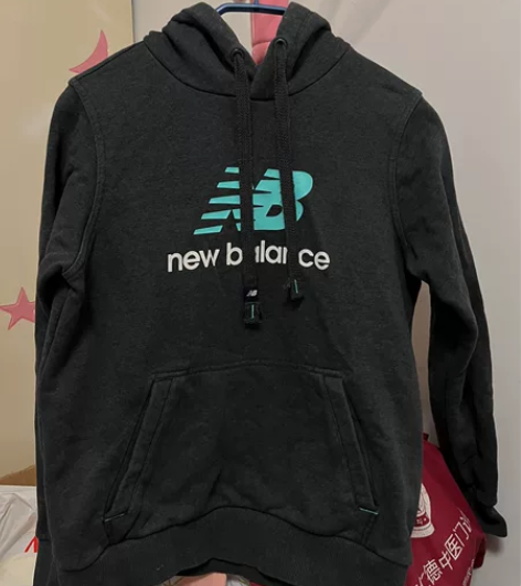 新百伦 newbalance 深灰色连帽卫...