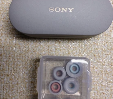 索尼WF-1000XM4 铂金银蓝牙降噪耳...