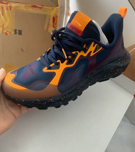 李宁全新正品男防泼水运动鞋169元，原价5...