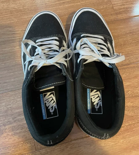 Vans板鞋 男鞋 42码 穿过几次 感兴...