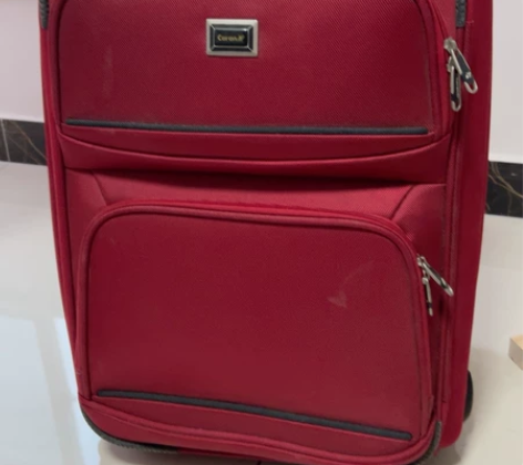 卡拉羊22寸拉杆箱！！！给钱就出！！！ 感...