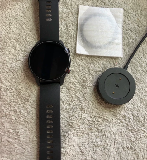 小米手表color运动版 屏幕轻微划痕，屏...