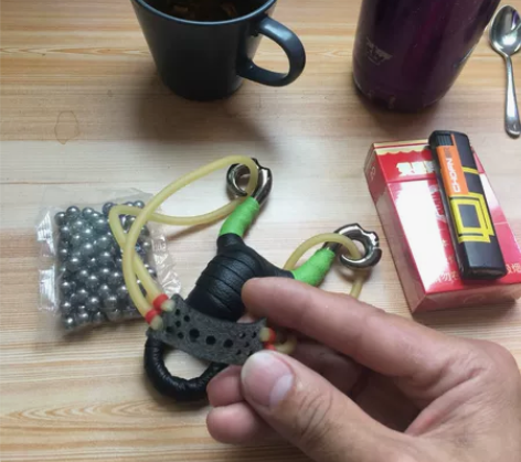 弹弓，想找回小时候的感觉，指哪打哪，现在天...