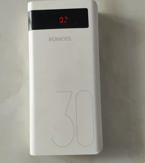 自用充电宝一个3万毫安，同城自提 感兴趣的...