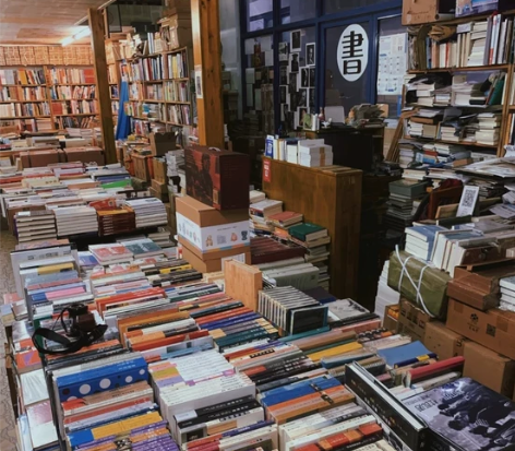 可任选！什么书都有，书店不干了清仓甩卖，需...