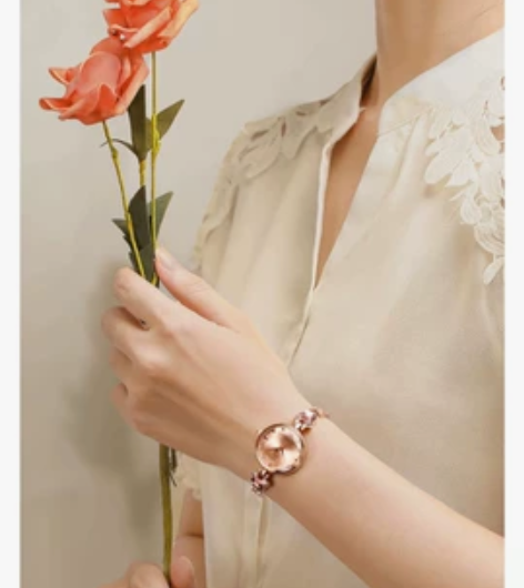 正港 腕表粉色 包装盒不在了，用其他手表的...