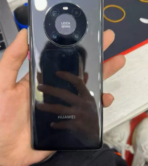 捡漏价带走华为mate40pro5G版82...