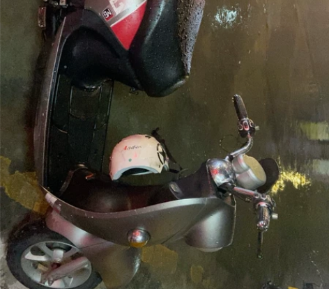 自用电动车。有合格证。8月份刚换的新电池 ...