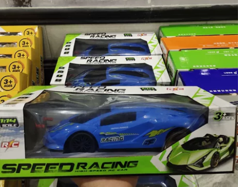 1:14仿真遥控跑车模型 带灯光/转向全新...