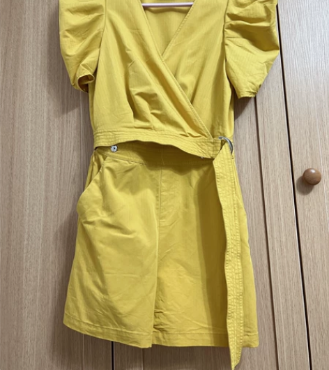 ONLY连体裤 S码，显腰身，上身效果很好...