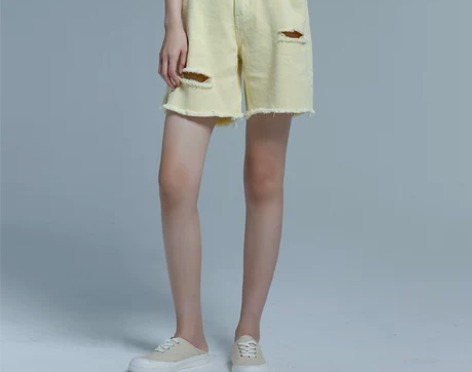 IAZ（服饰） 牛仔短裤，全新，黄色 感兴...