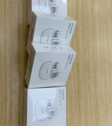 荣耀Earbuds 3i耳机。全新未拆封 ...