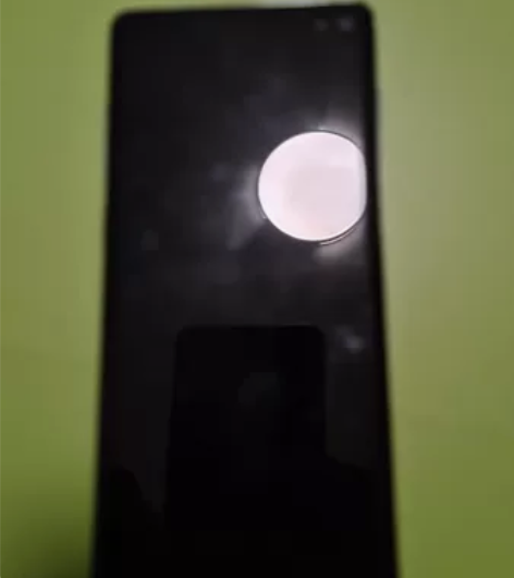 三星s10+ 屏幕闪屏不断，一直闪的哈，就...