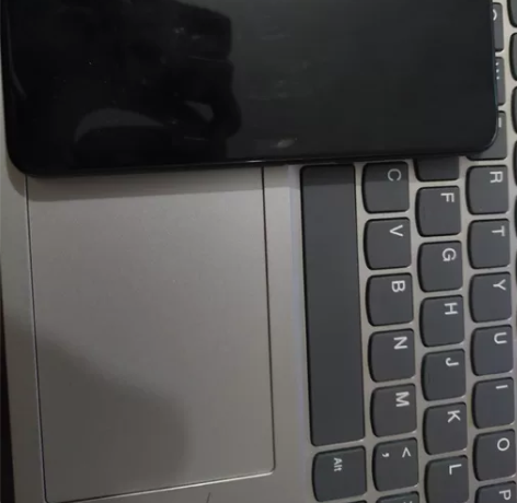 95新的6+128荣耀20，CPU虚焊，买...