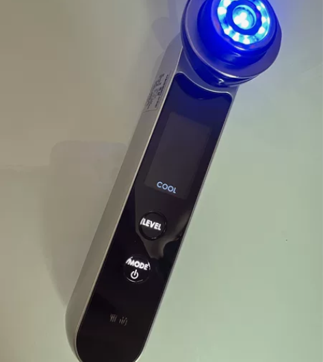 机子长期闲置 保护得很好 雅萌11T 沙龙...