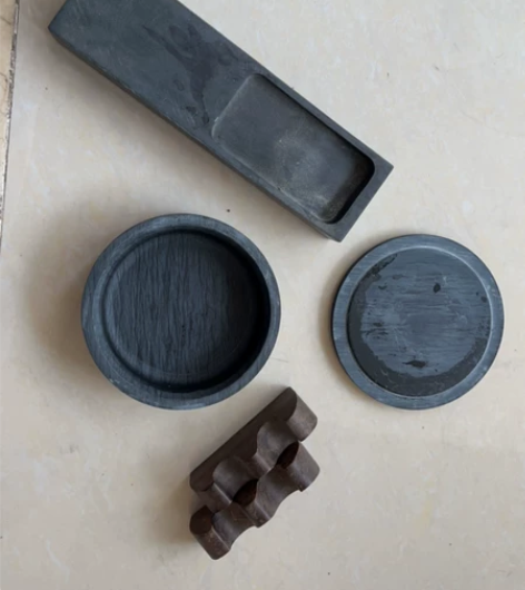 启明文房_原石歙砚带盖砚台，笔架，纸，毛笔...
