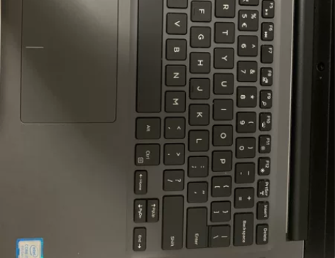 戴尔灵越燃7000ll，7472 成色:9...