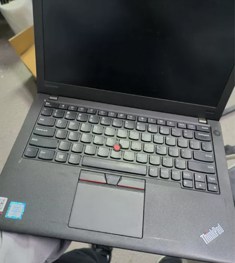 thinkpad  x270 应该是13寸...