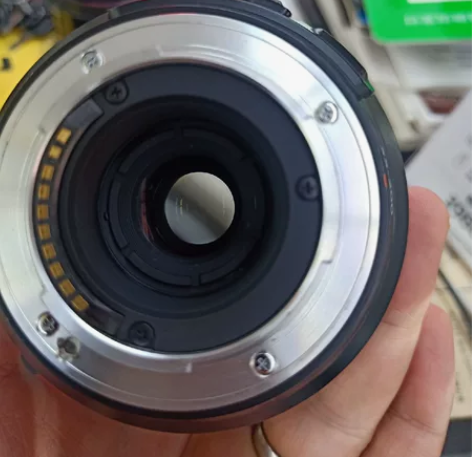 富士55-200镜头，使用较多，外观有划痕...