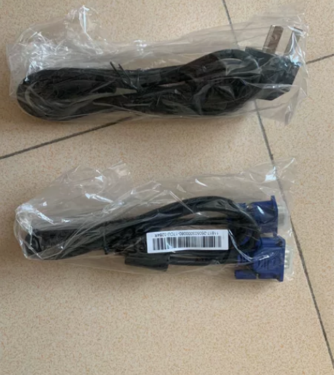 全新台式机电源线，VGA线，共两根，打包出...