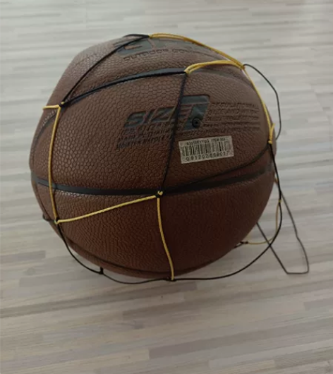 中考专用篮球。价格50元，因家没有充气筒，...