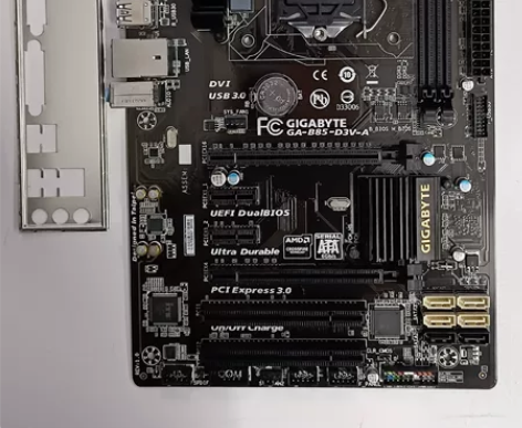 技嘉B85-D3V-A旧主板，2槽大板，功...