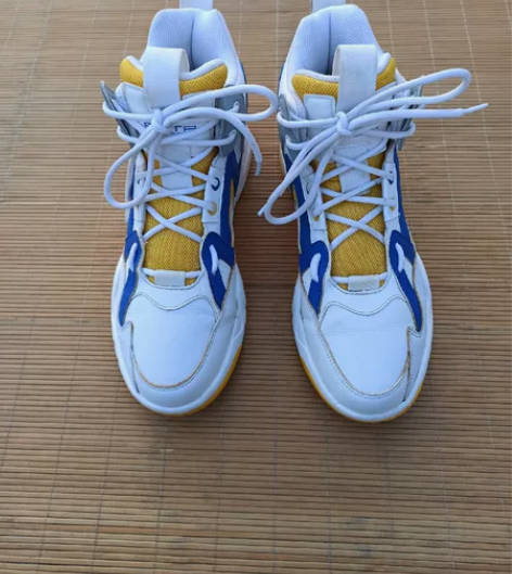 42.5码安踏高帮运动鞋 鞋子八成新以上，...