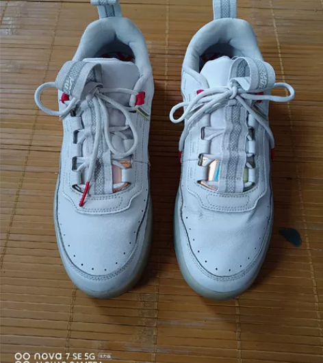 42码李宁运动鞋二手闲置 鞋子保证正品， ...