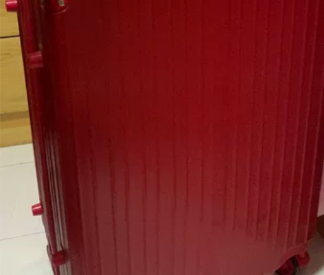 旅行箱24寸，100一个 感兴趣的话点“我...