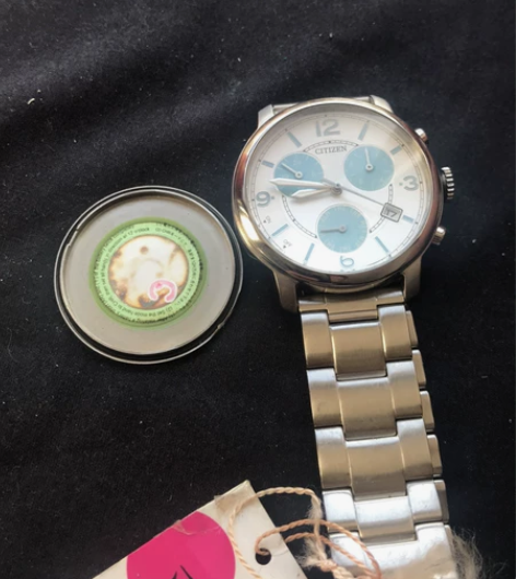 西铁城手表不知道为什么换完电池不走！当破烂...