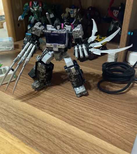 变形金刚mmc黑色奥利安披风爪刃配件包 银...